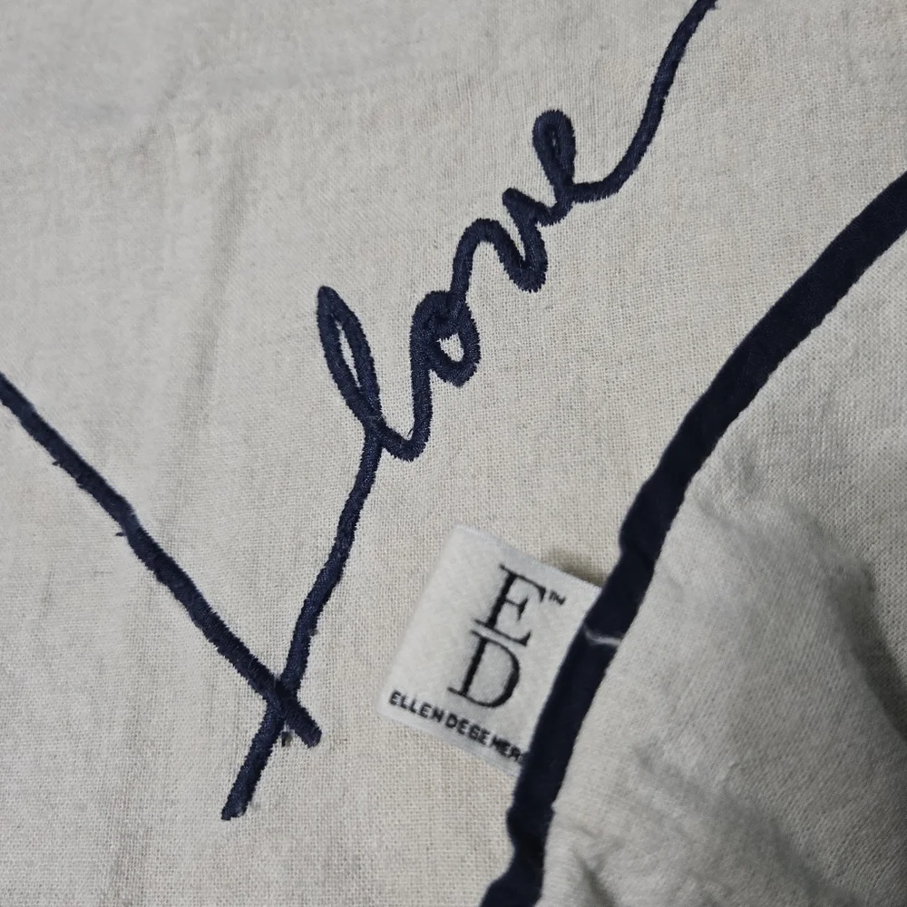 Ellen Love Heart Throw Pillow Case ED by Ellen Degeneres Pillowcover, cover only